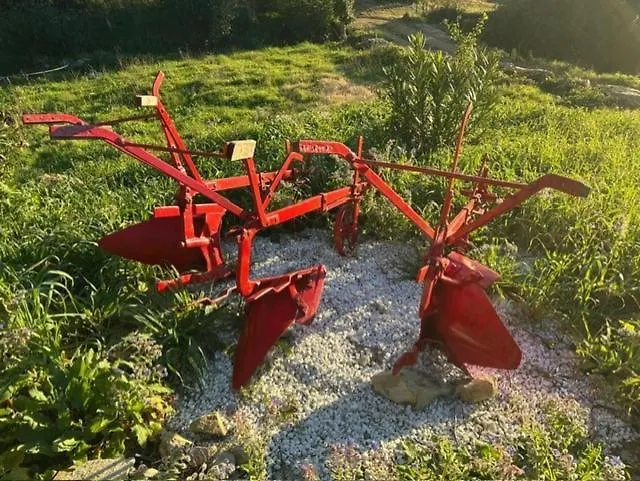 Dai Tre Aratri Rossi Casa Buraccio